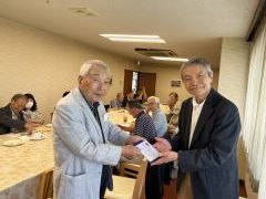 第101回宮島志和カントリー倶楽部優勝者右)門井登志雄さん右側R5.6.13.jpg
